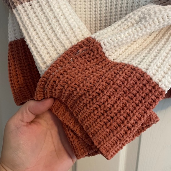 Jun & Ivy Striped Chenille Sweater Cream‎ Brown Rust Cropped M Cozy Fall Vibes - Picture 3 of 8